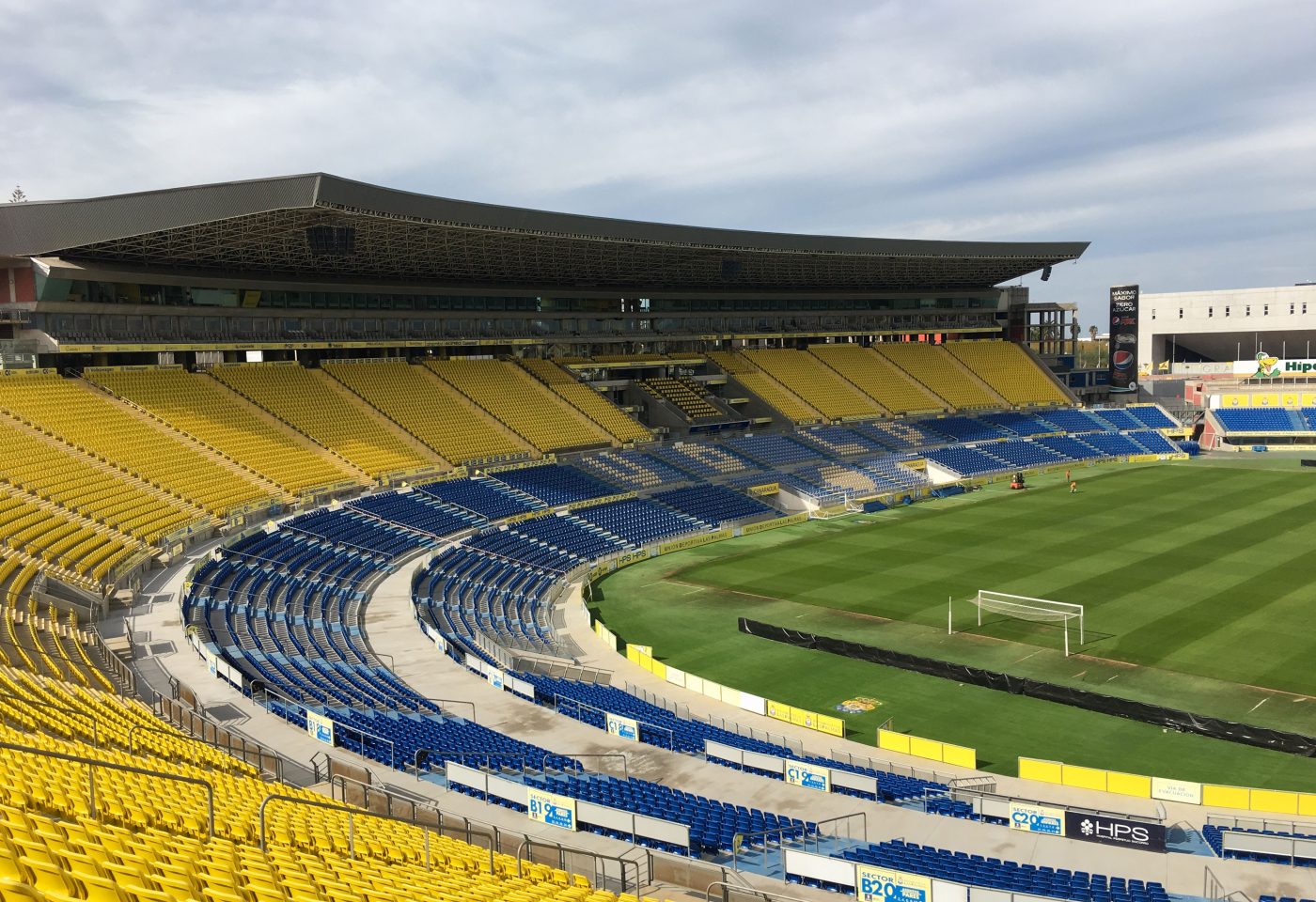 Santos Football Planet Estadio De Gran Canaria   Webshutterstock 1964700199 2023 06 02 110457 Vvdr 